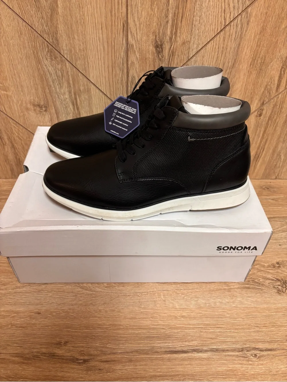 Sonoma Black Men's Chukka Boots with White Sole